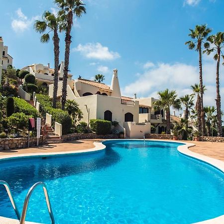Luxurioese Und Grossraeumige Villa Mit Community Pool, Sicht Auf Das Mittelmeer Sowie Dem Mar Menor, La Manga Club Atamaría Kültér fotó