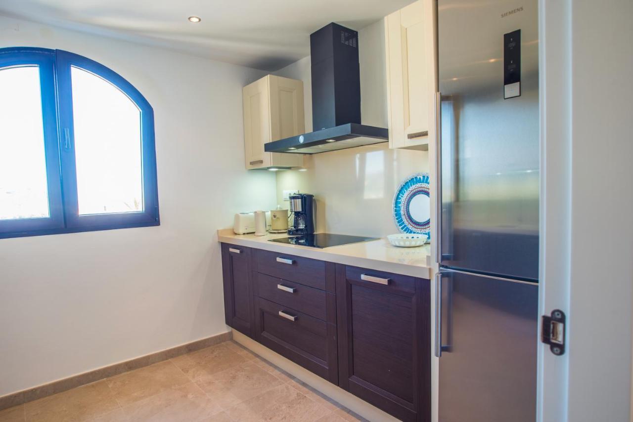 Luxurioese Und Grossraeumige Villa Mit Community Pool, Sicht Auf Das Mittelmeer Sowie Dem Mar Menor, La Manga Club Atamaría Kültér fotó