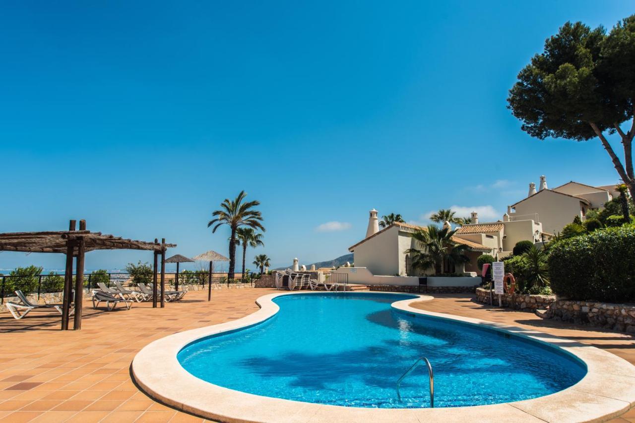 Luxurioese Und Grossraeumige Villa Mit Community Pool, Sicht Auf Das Mittelmeer Sowie Dem Mar Menor, La Manga Club Atamaría Kültér fotó