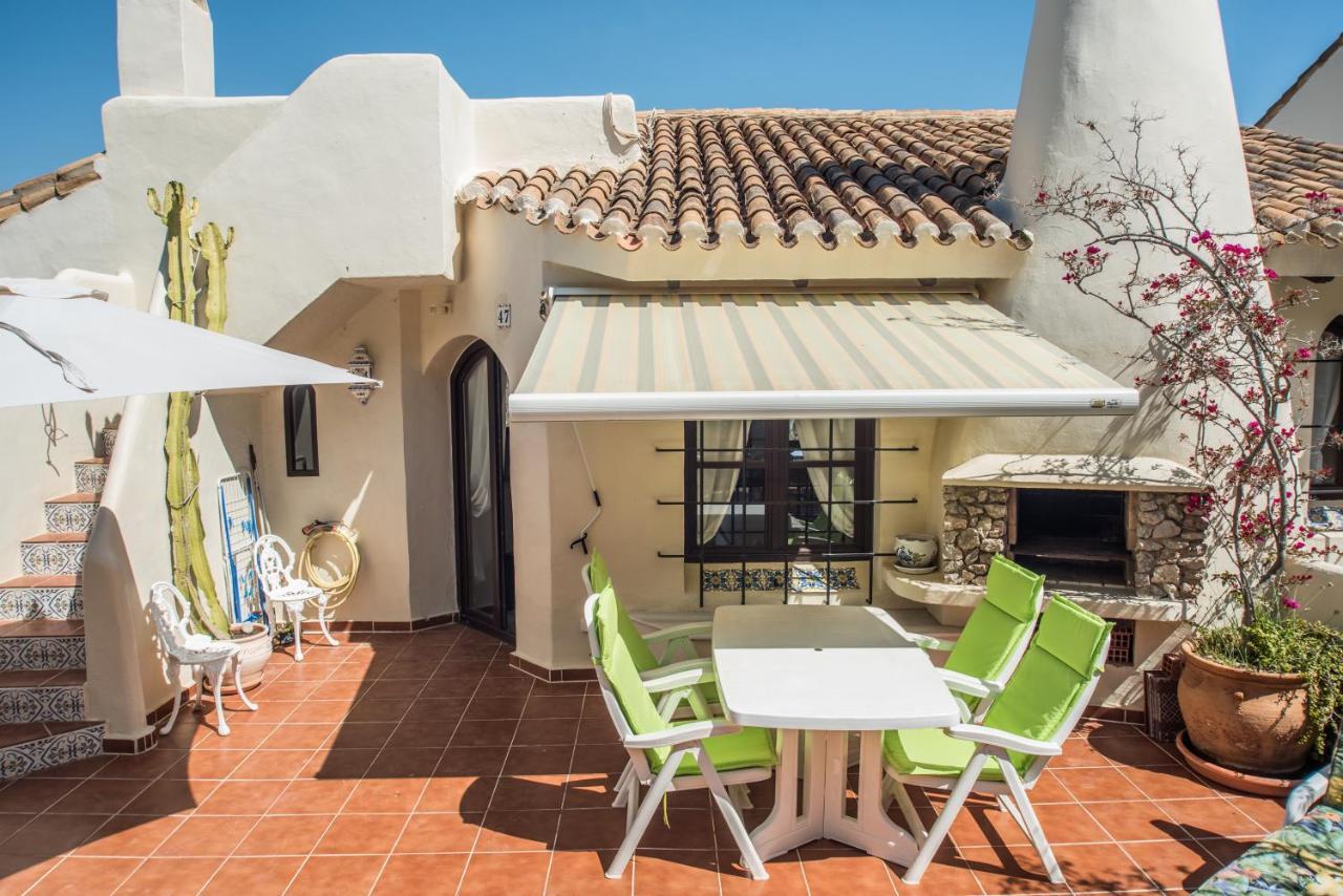 Luxurioese Und Grossraeumige Villa Mit Community Pool, Sicht Auf Das Mittelmeer Sowie Dem Mar Menor, La Manga Club Atamaría Kültér fotó