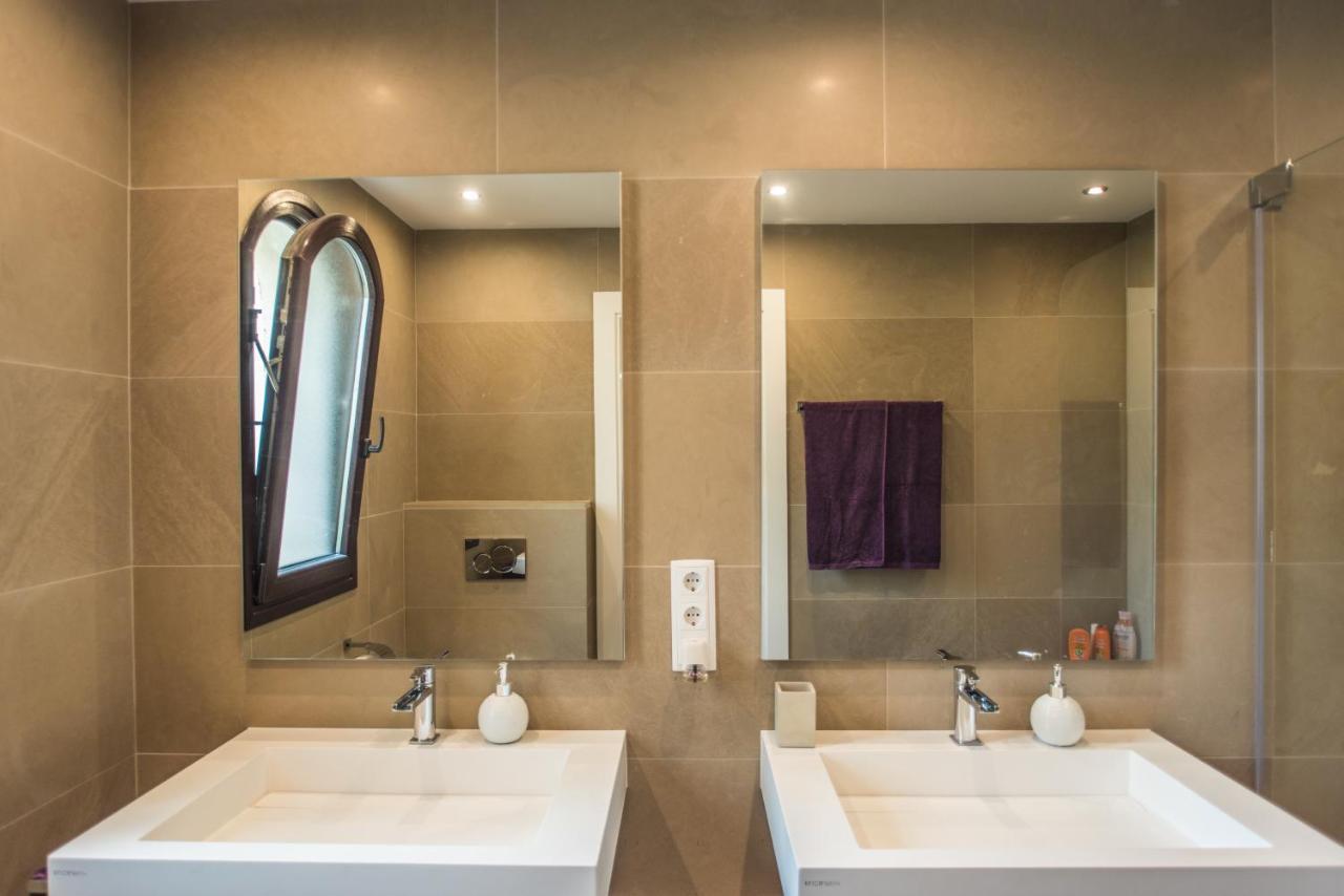 Luxurioese Und Grossraeumige Villa Mit Community Pool, Sicht Auf Das Mittelmeer Sowie Dem Mar Menor, La Manga Club Atamaría Kültér fotó